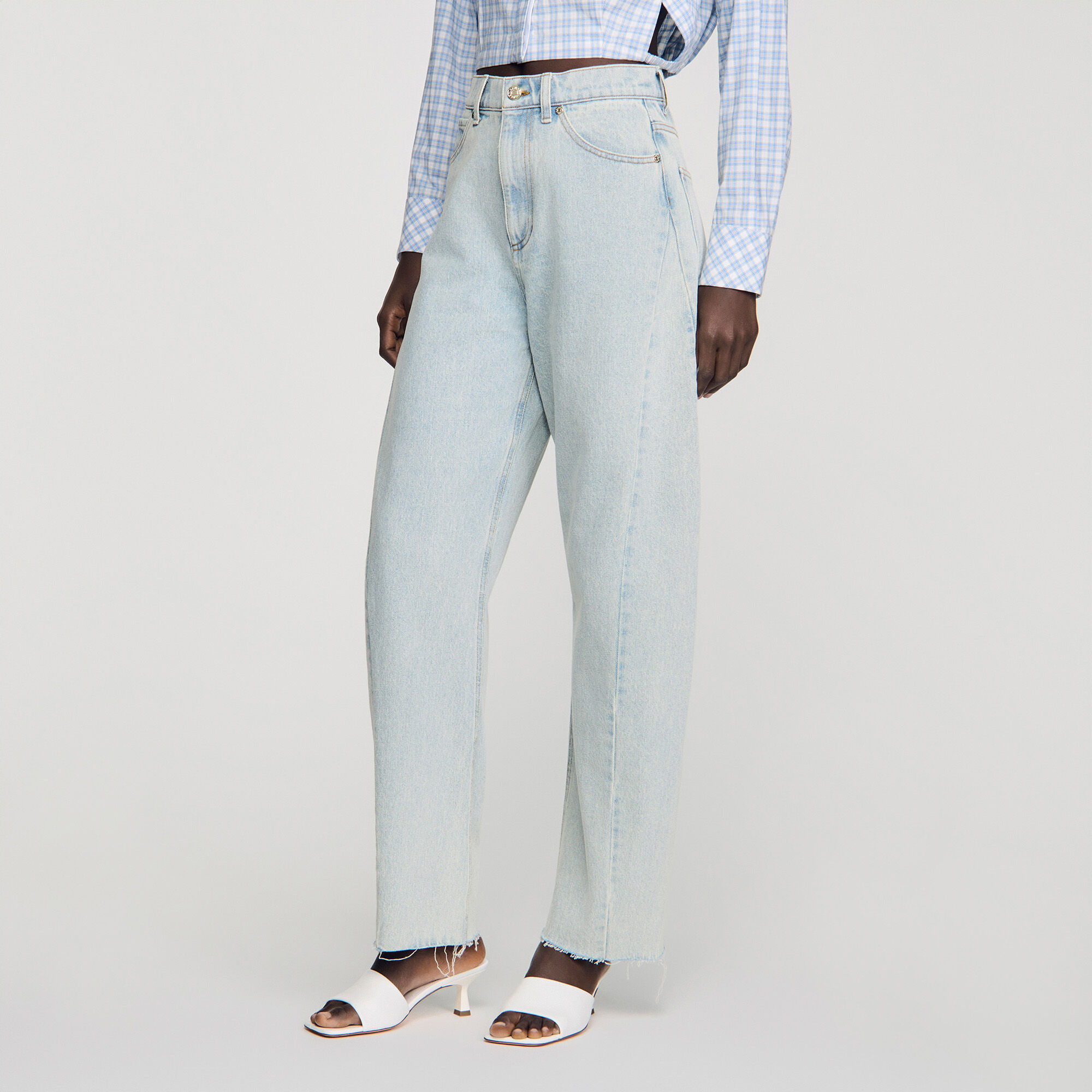 Jeans in cotone a vita bassa sbiadita