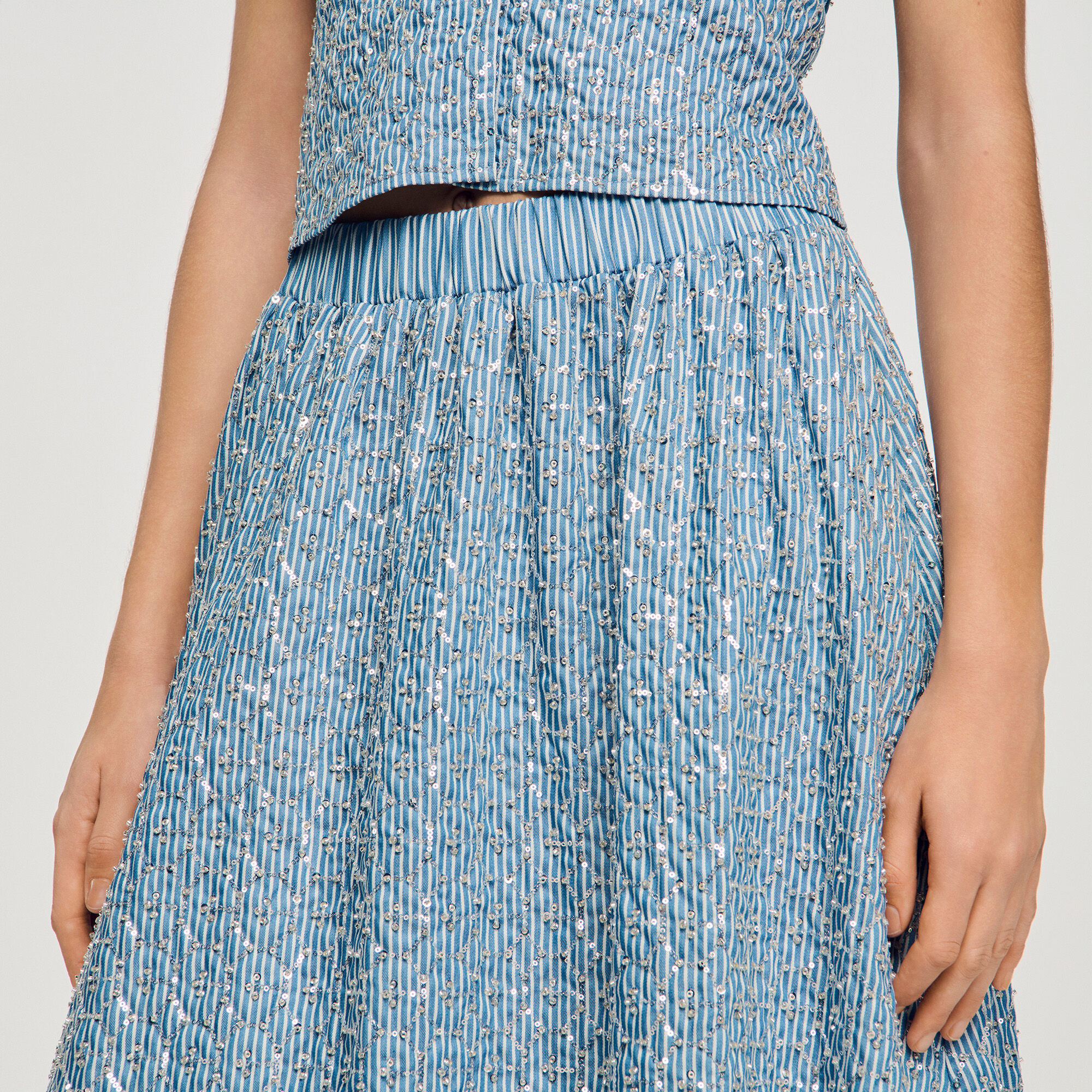 Vestito lungo con strass