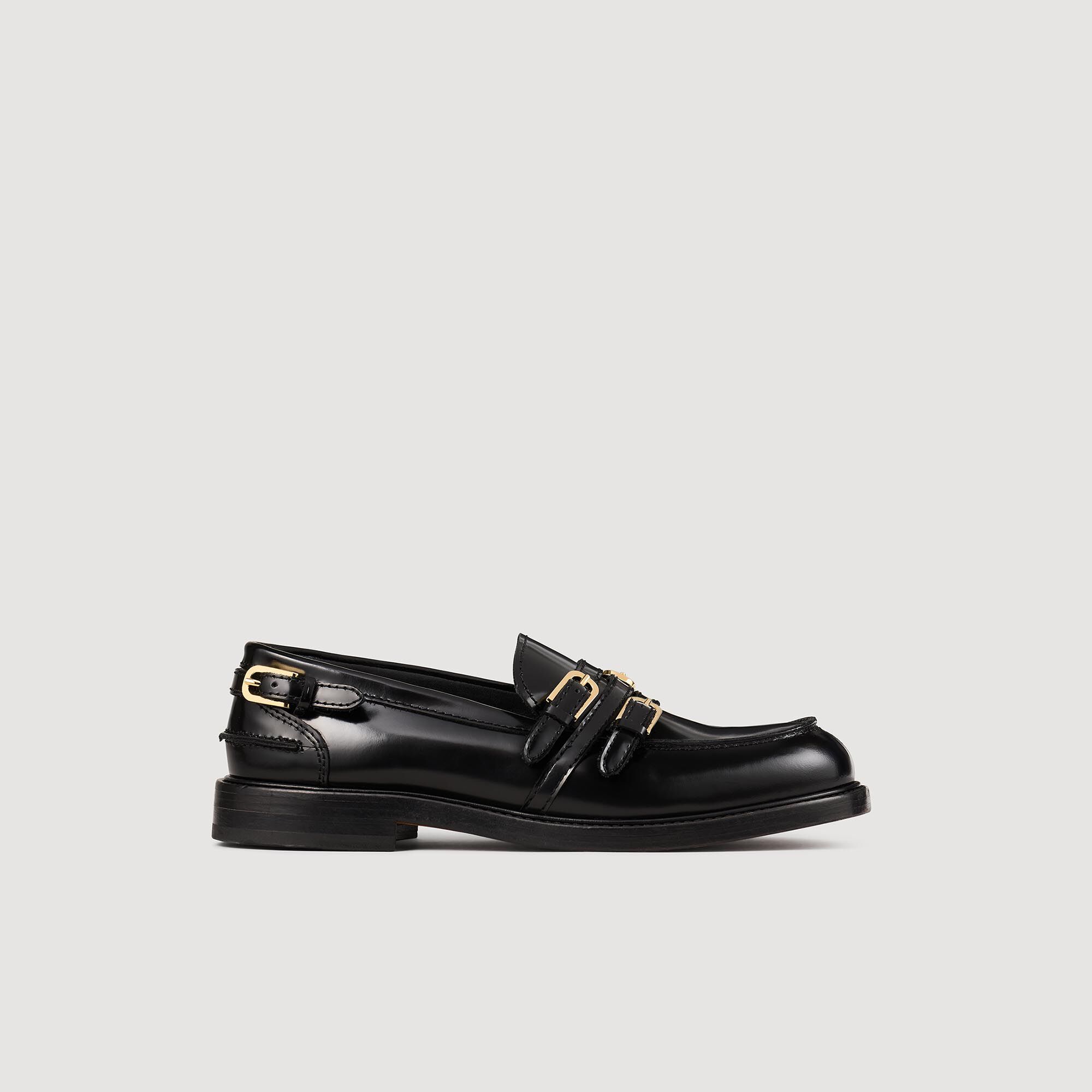 Loafer con fibbia