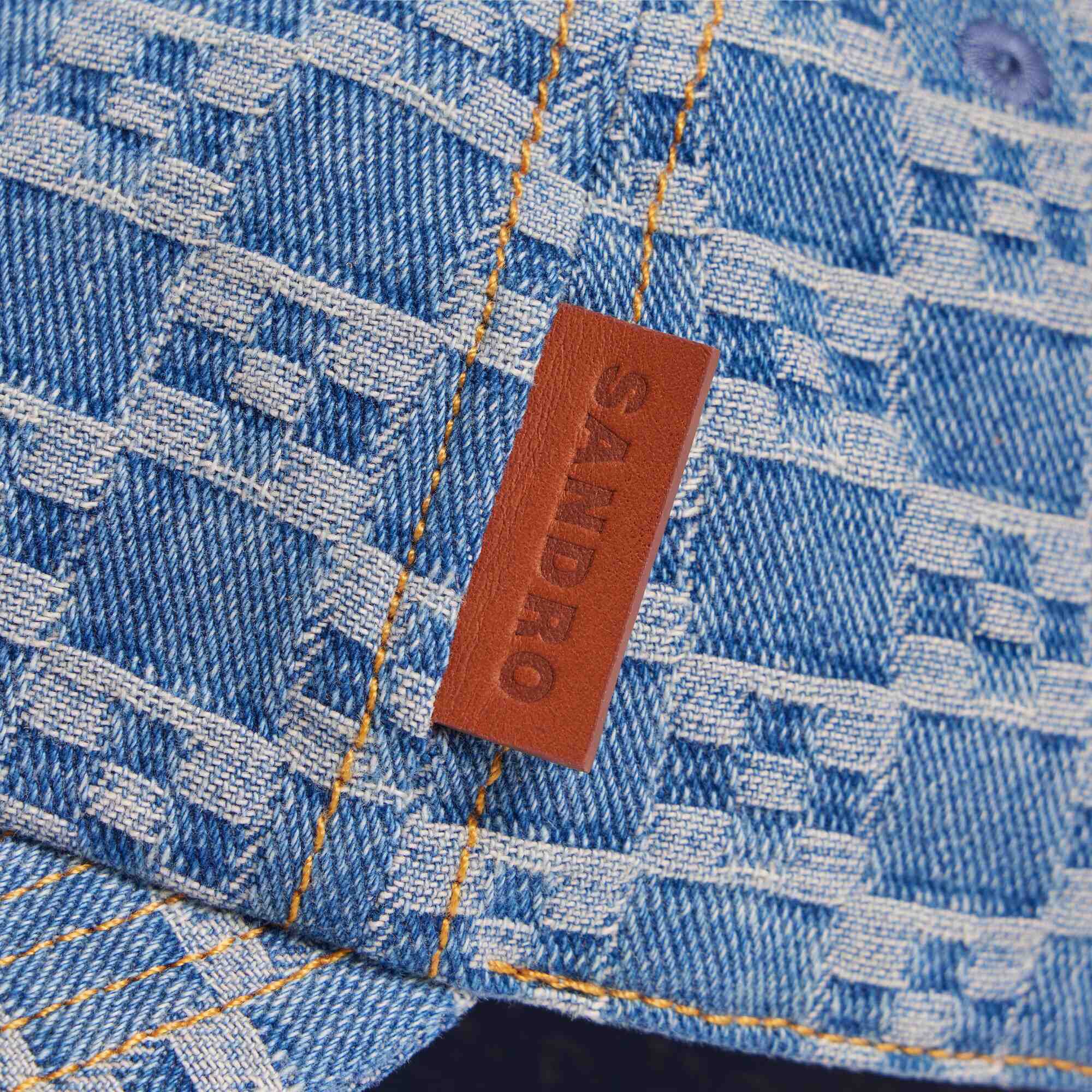 Berretto in denim con motivo croce
