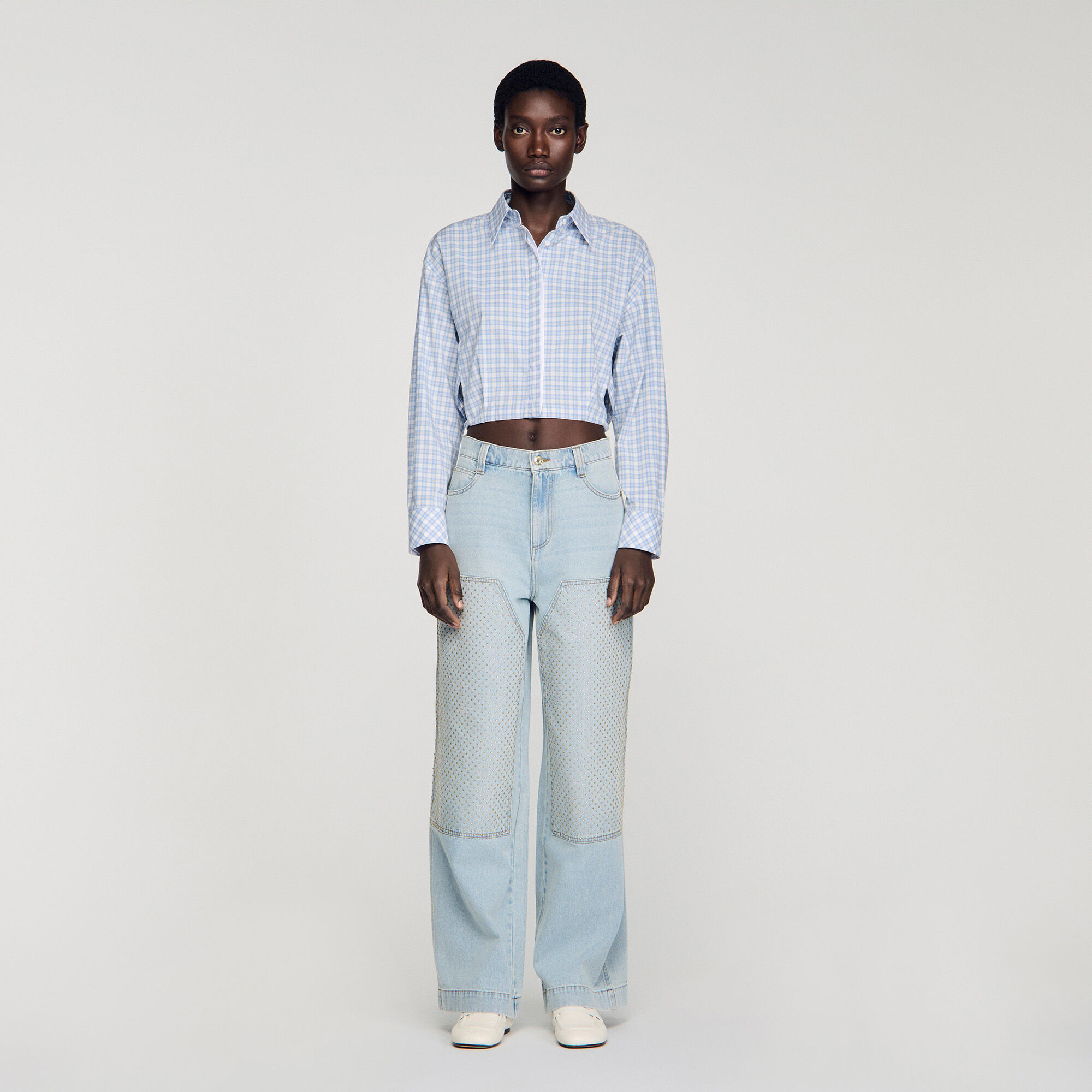 Jeans dritti con ricamo cristallo sbiadito