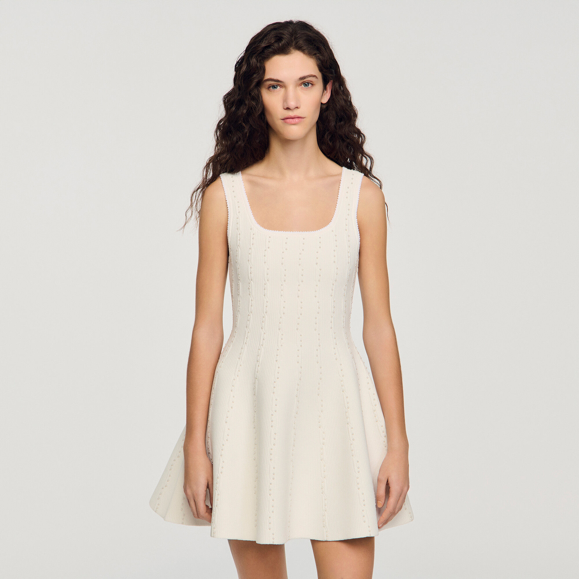 Mini vestito a maglia con perline