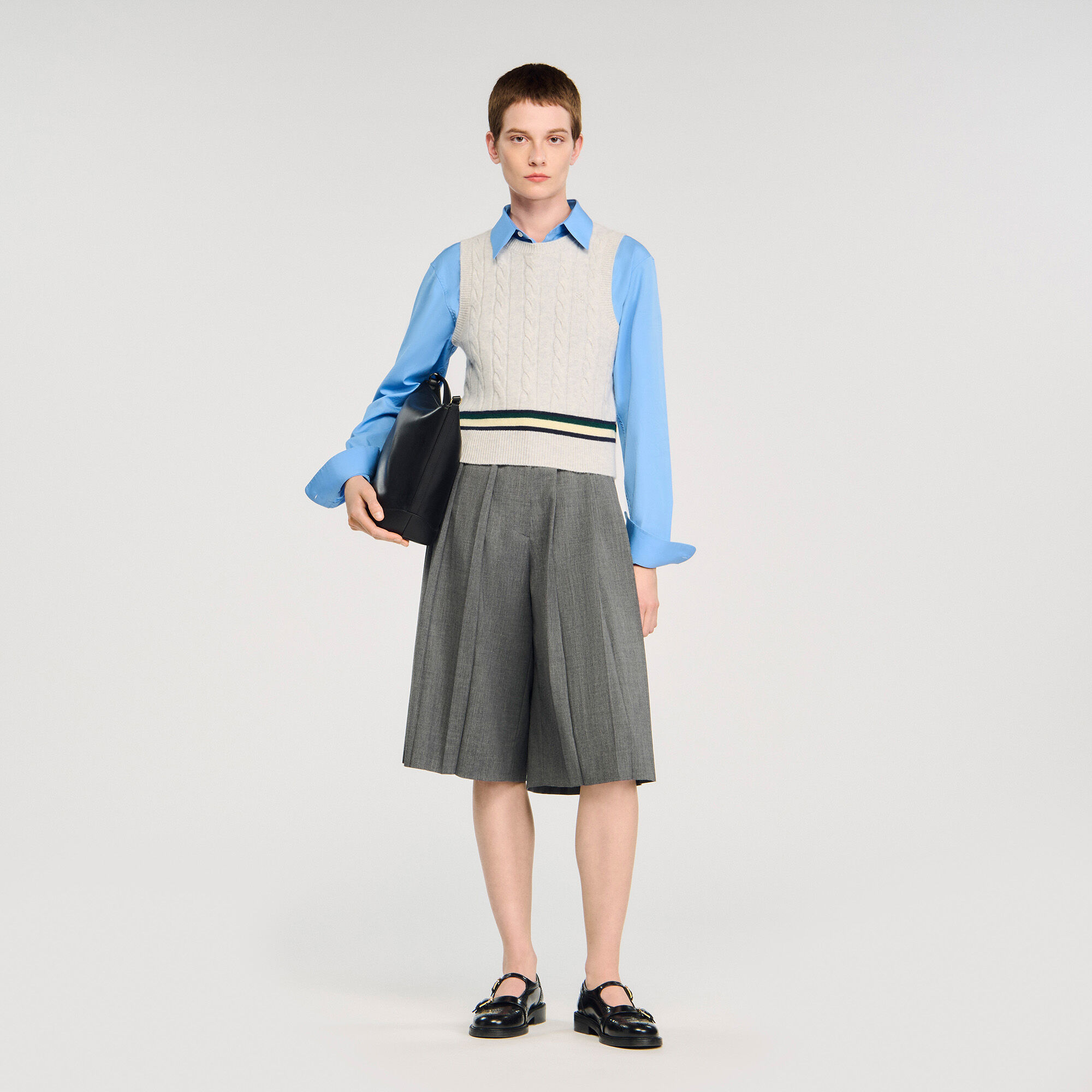 Maglione corto a maglia a coste senza maniche