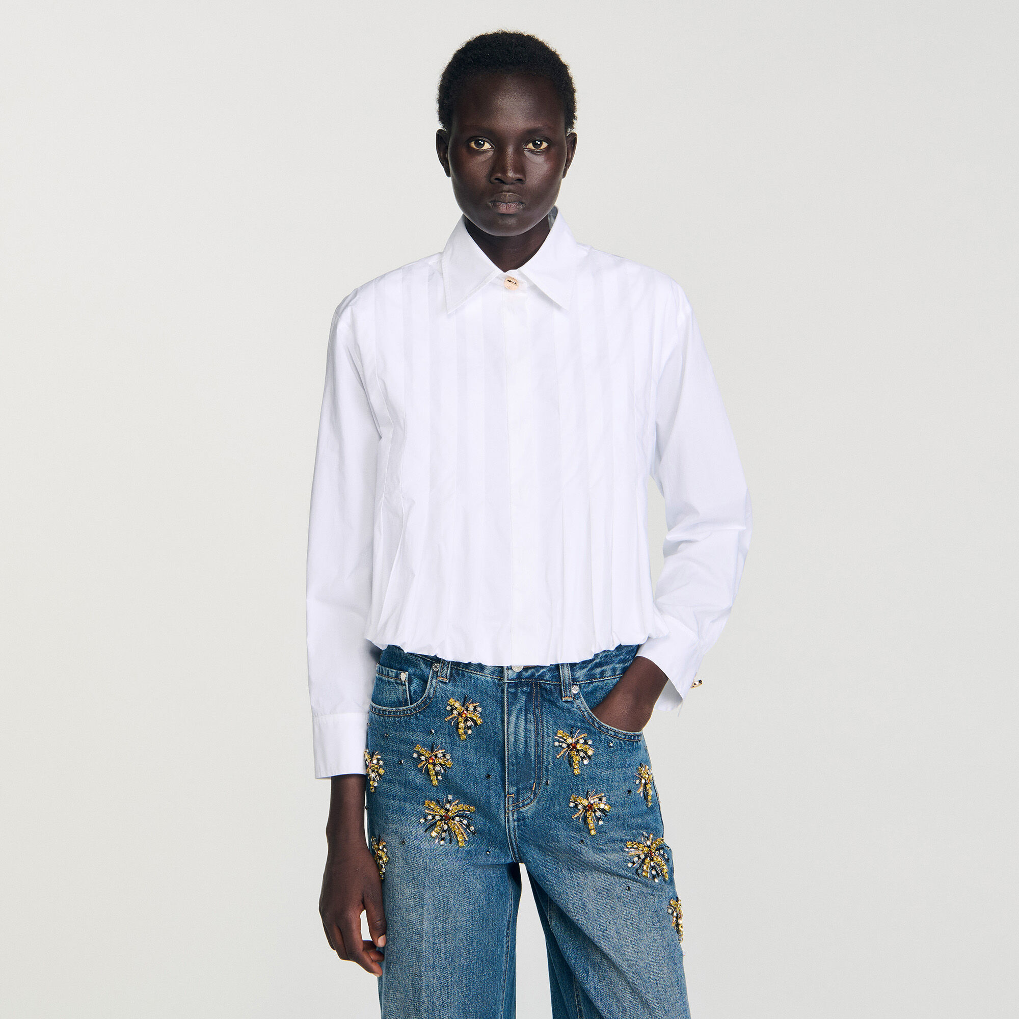 Camicia corta con pieghe