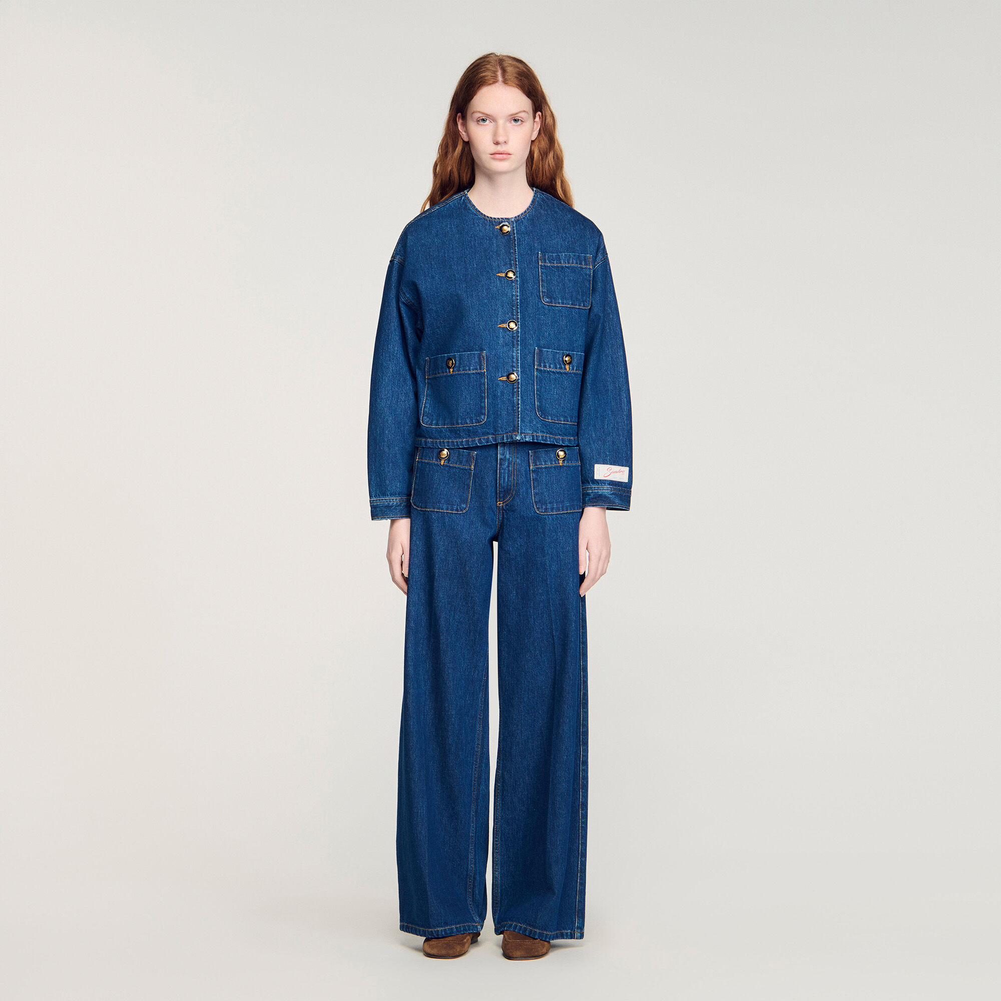 Giacca in denim con bottoni decorativi