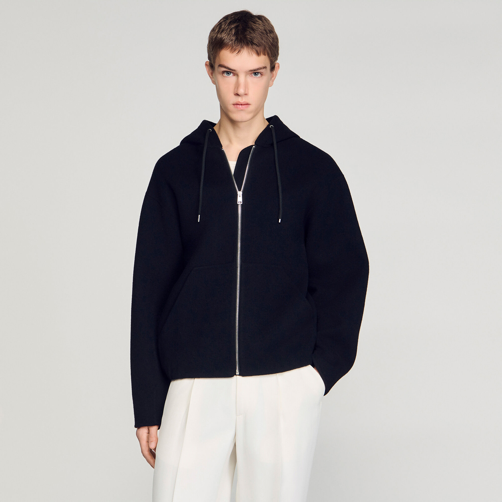 Giacca in lana con cappuccio e zip