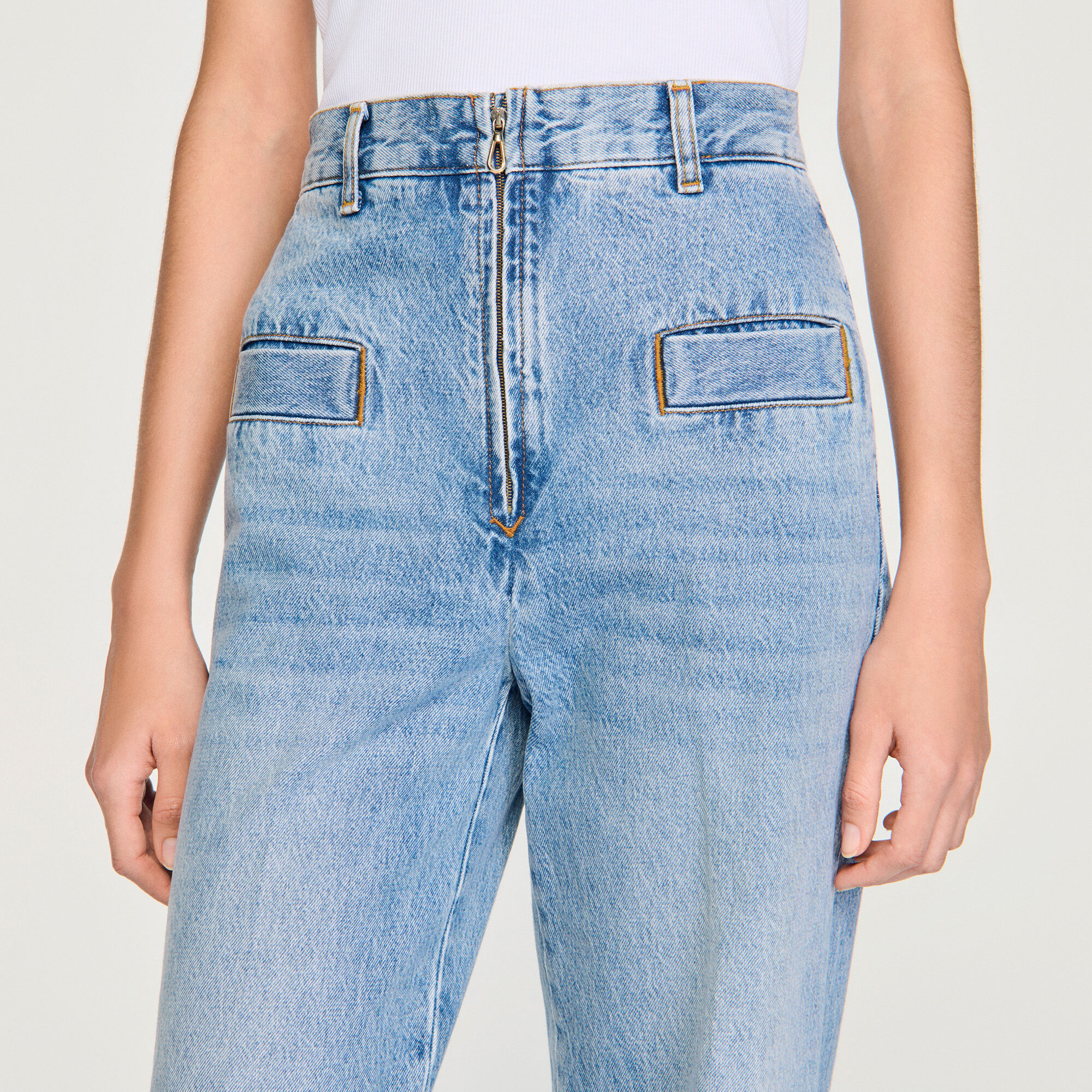 Jeans a vita alta