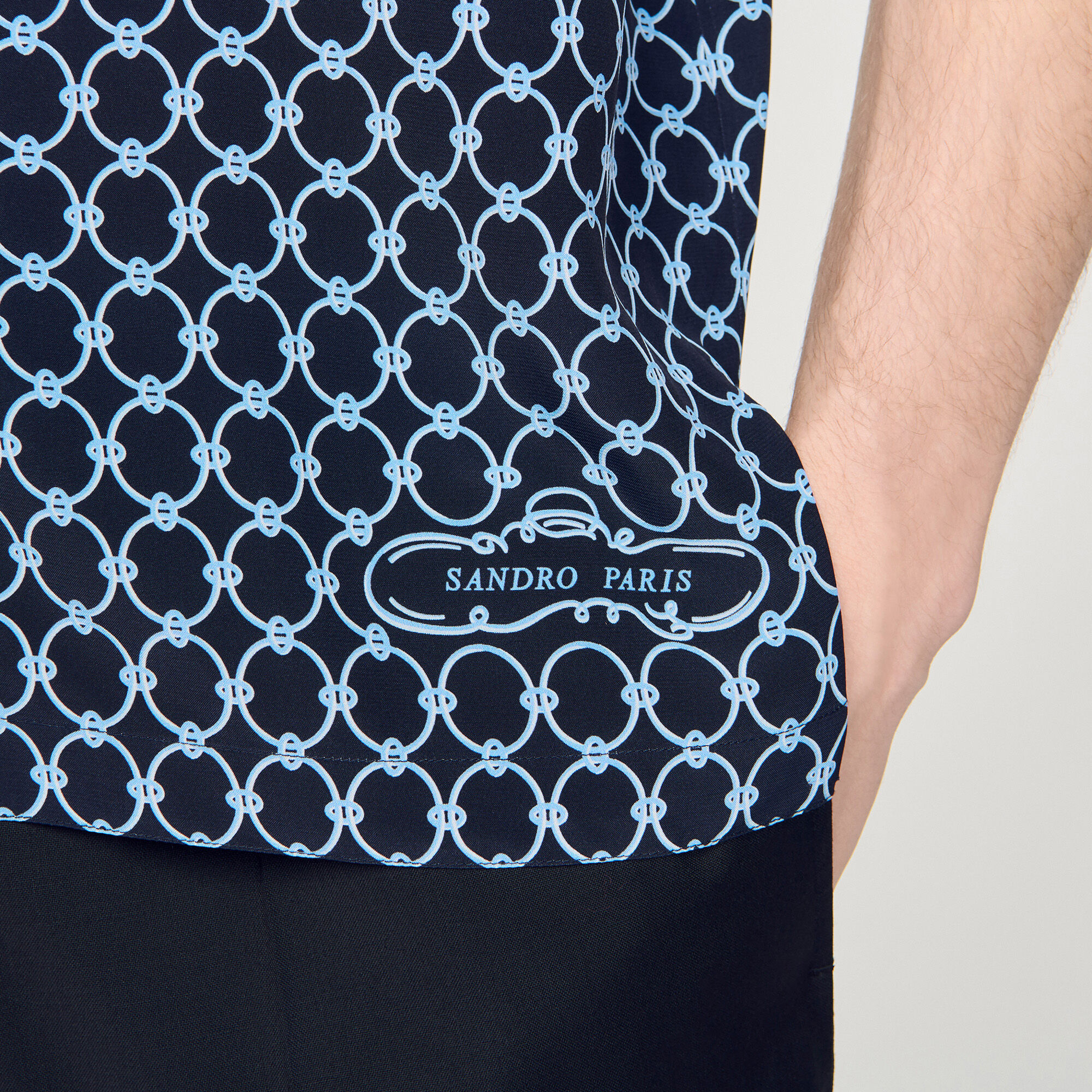 Camicia larga con stampa Link