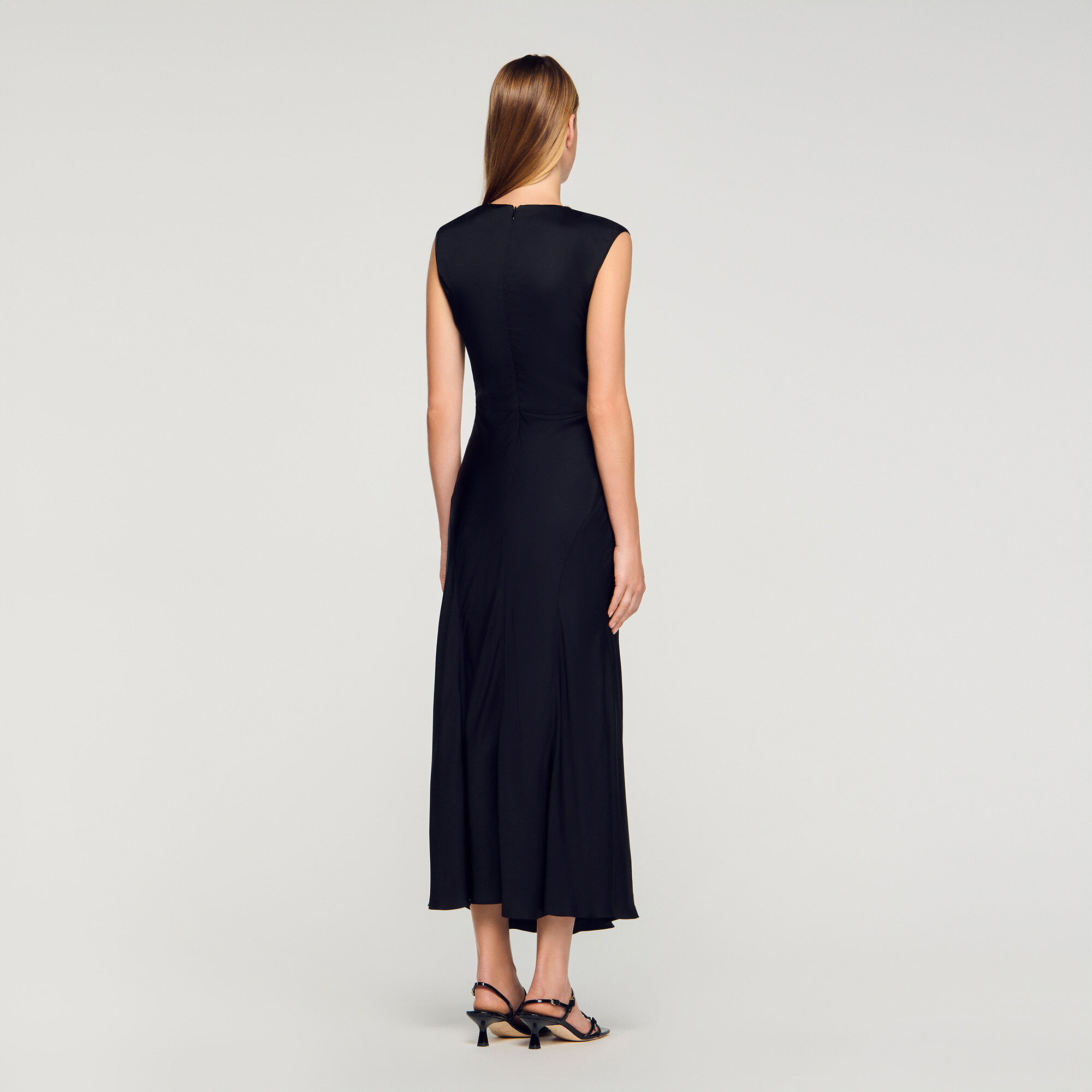 Abito maxi in satin con strass