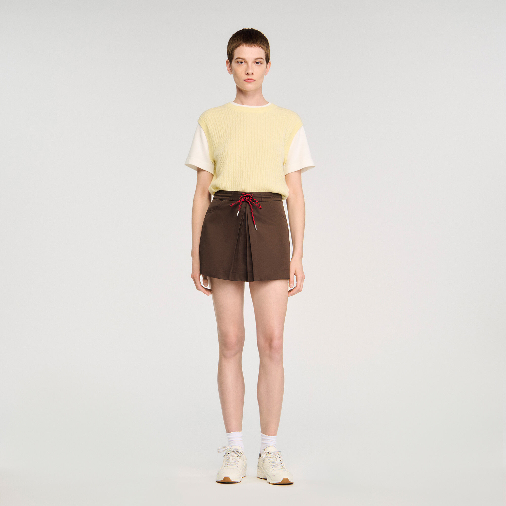 Skort con cordoncino e plissé