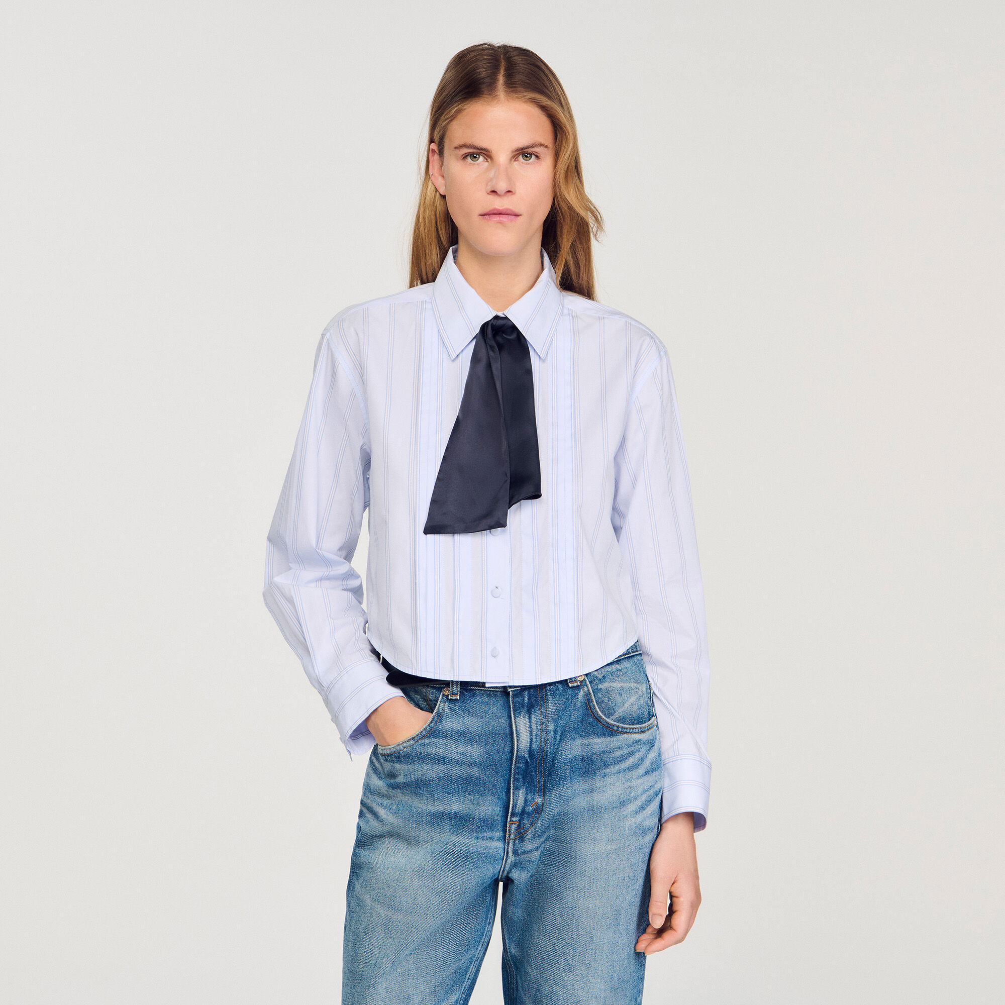 Camicia corta con cravatta rimovibile
