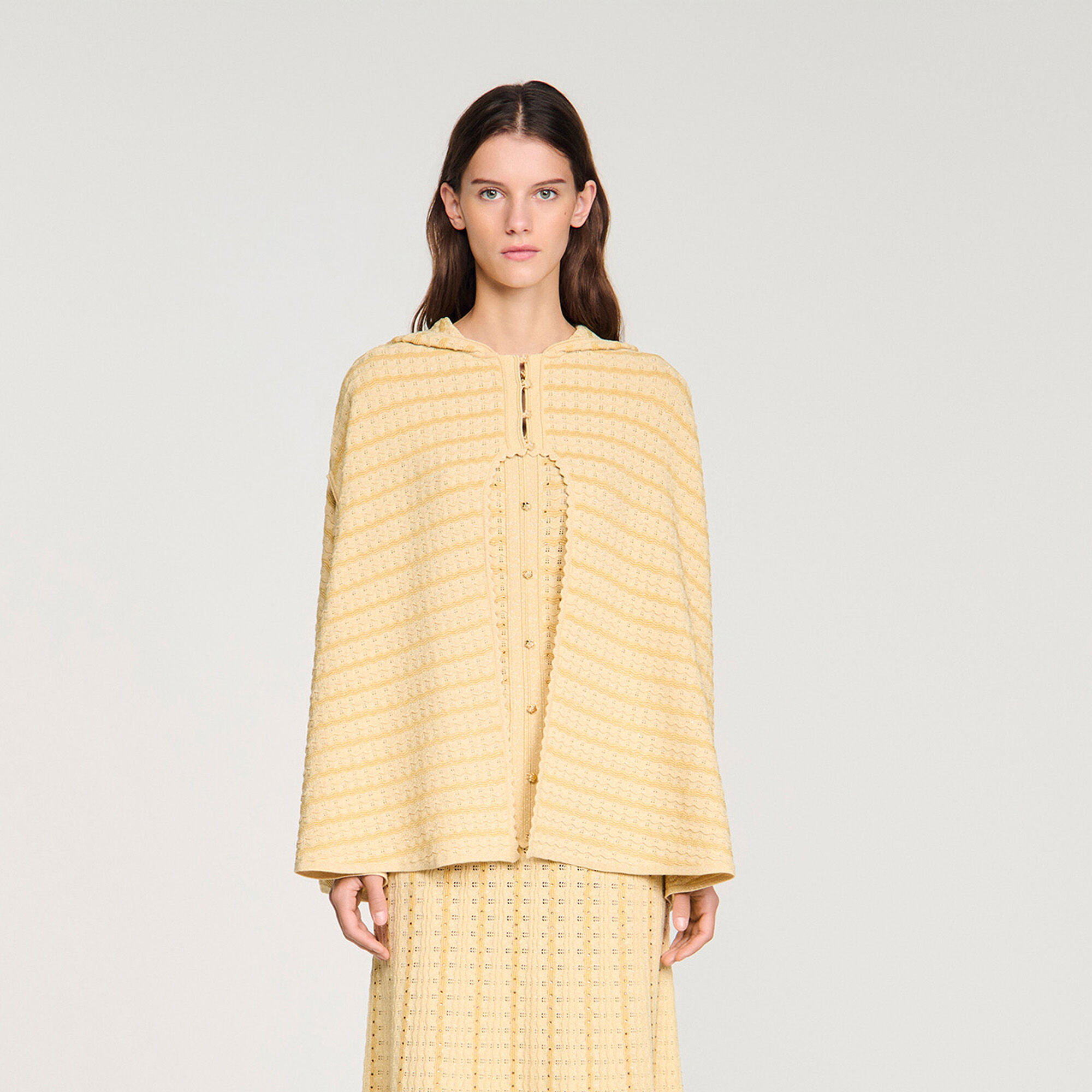 Poncho in maglia con strass
