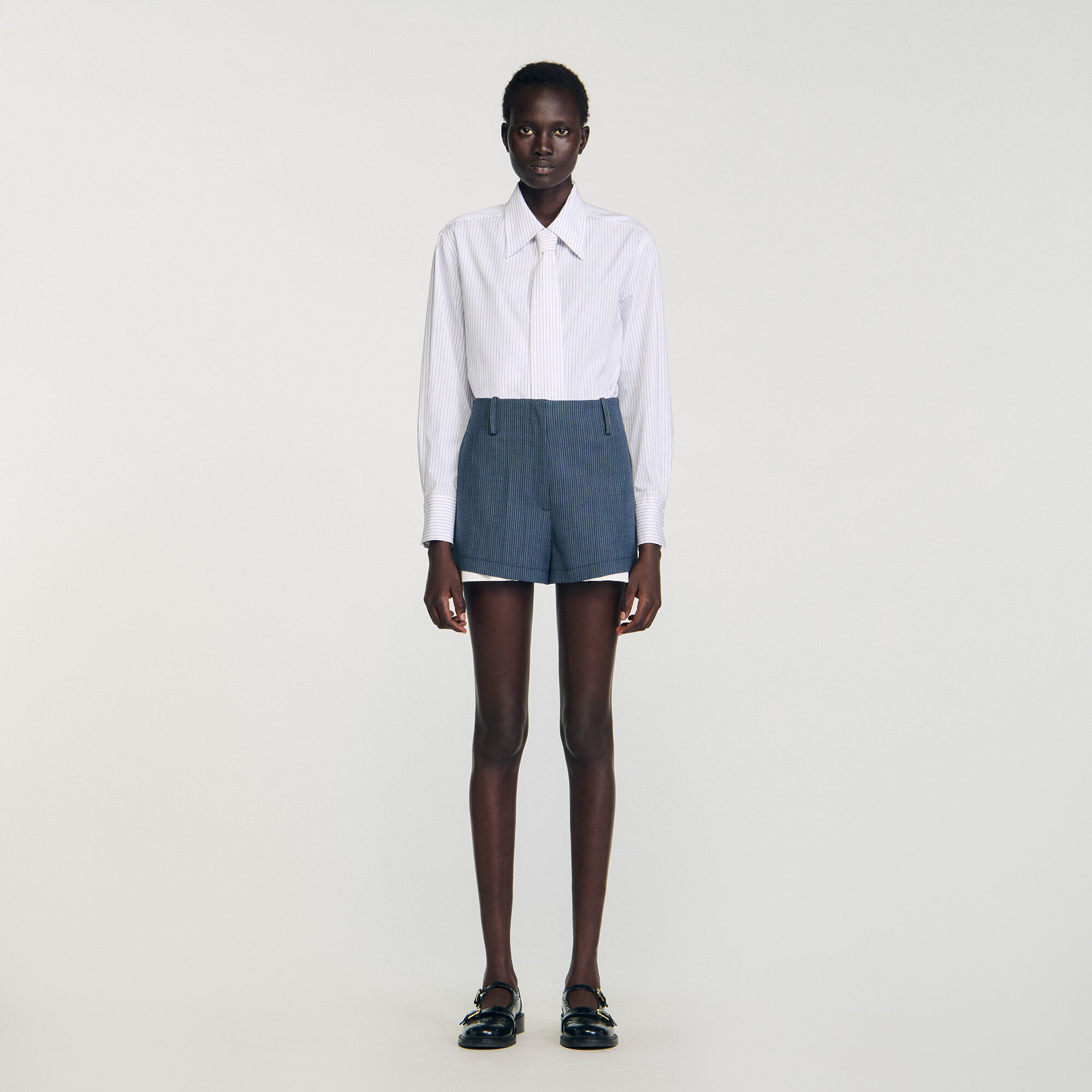 Shorts stratificati a righe