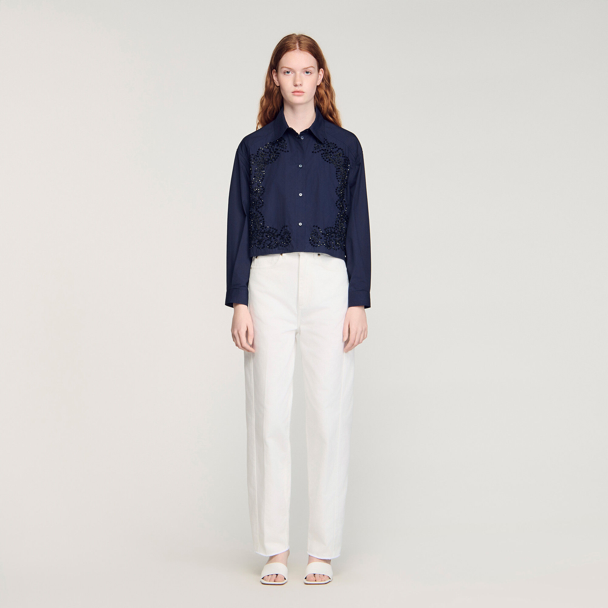 Camicia in cotone ricamata floreale