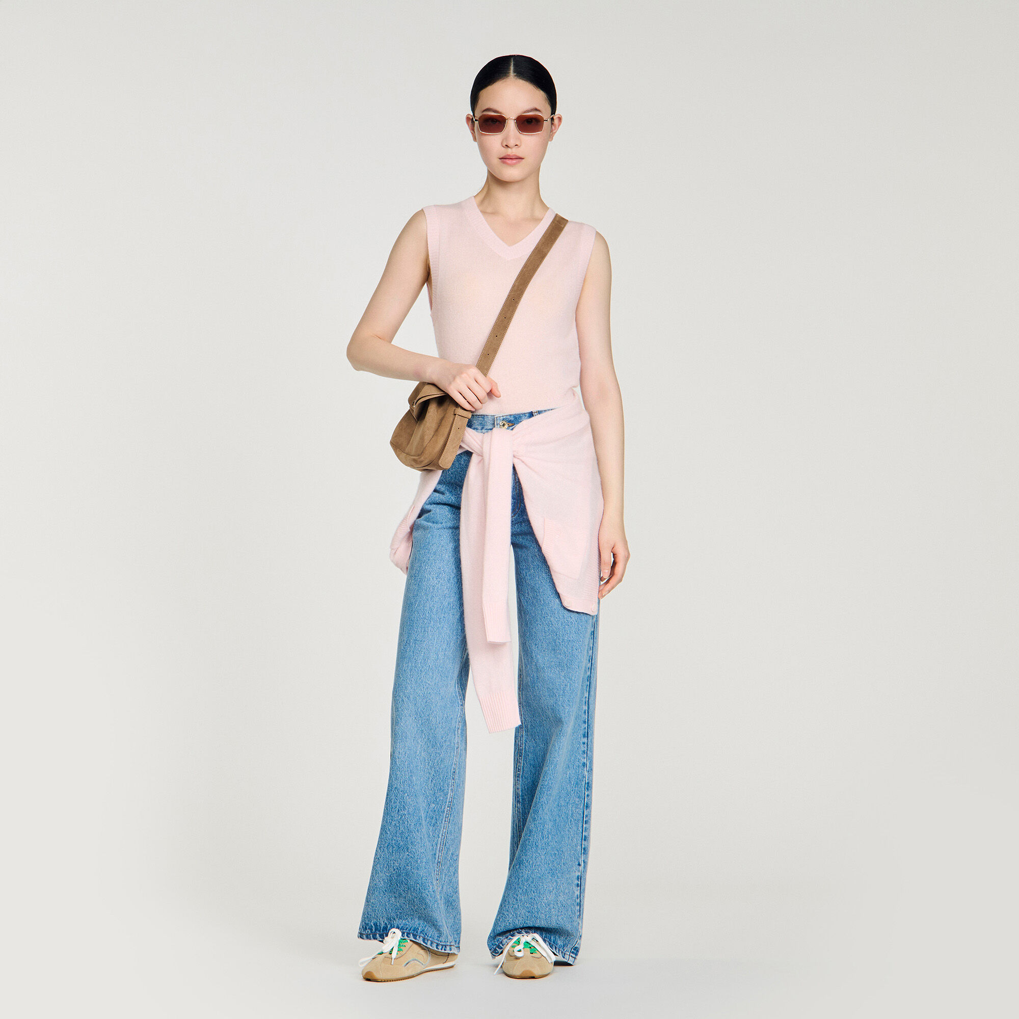 Gilet corto in lana e cashmere ricamato