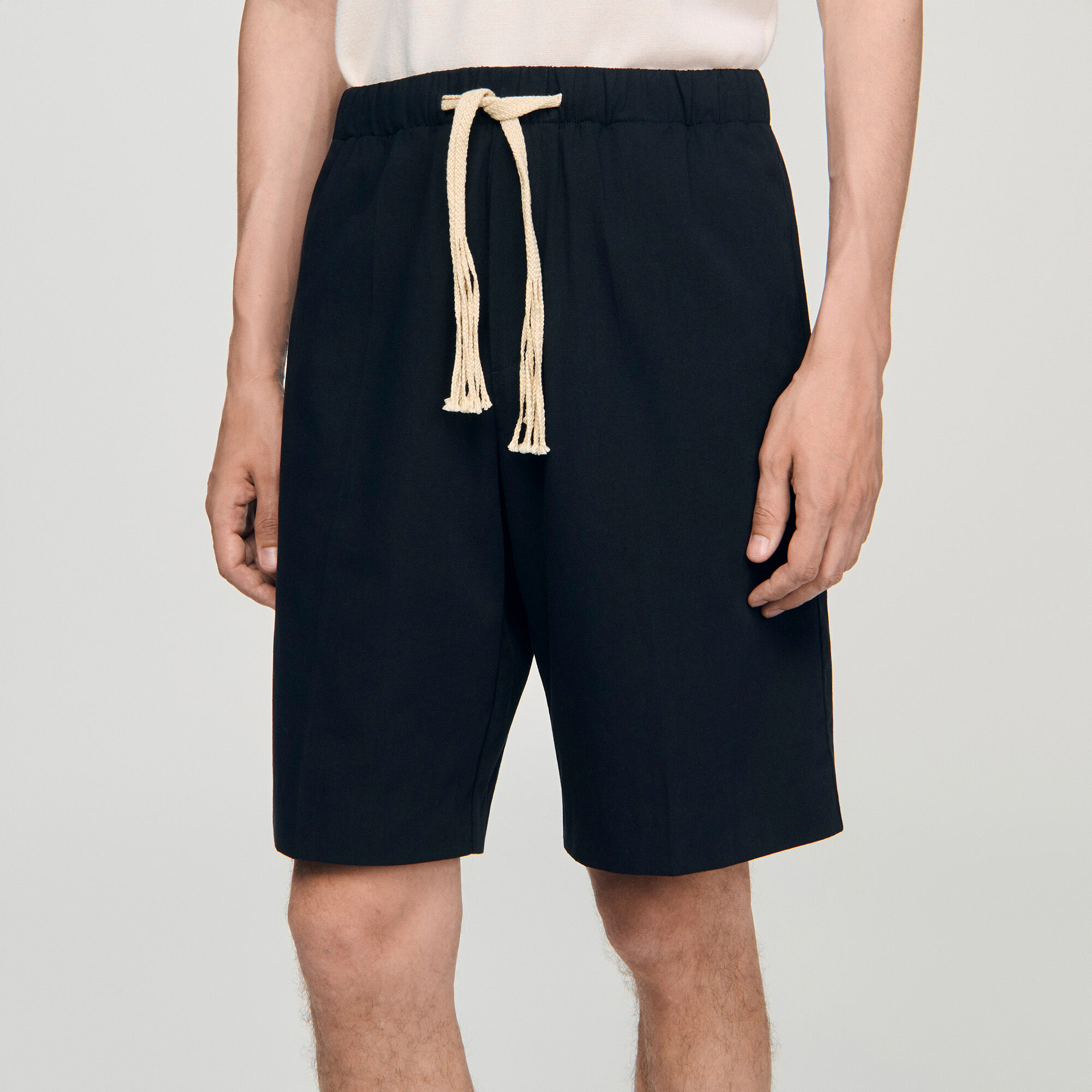 Pantaloni corti in cotone con elastico alla vita