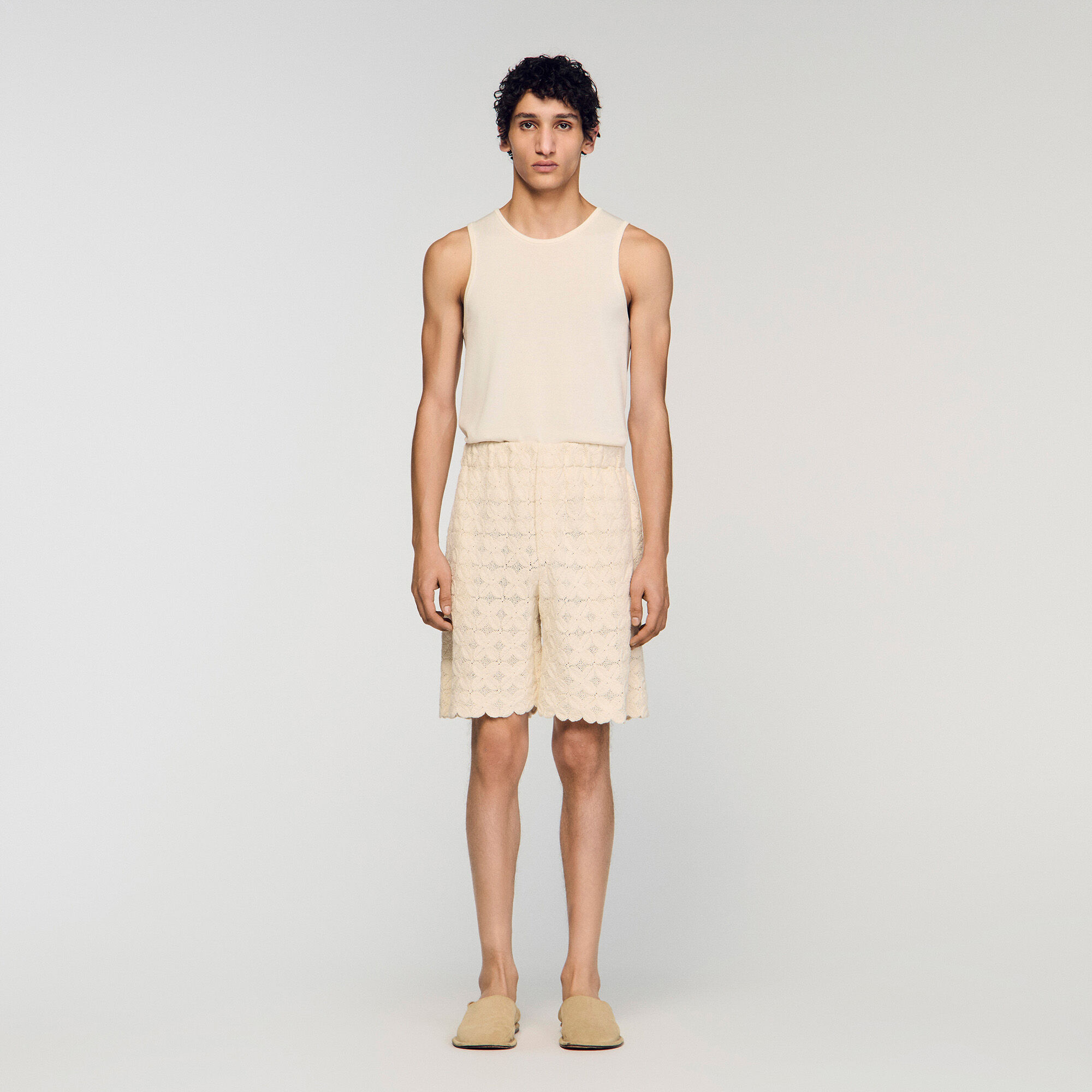 Pantaloncini in cotone con ricamo inglese