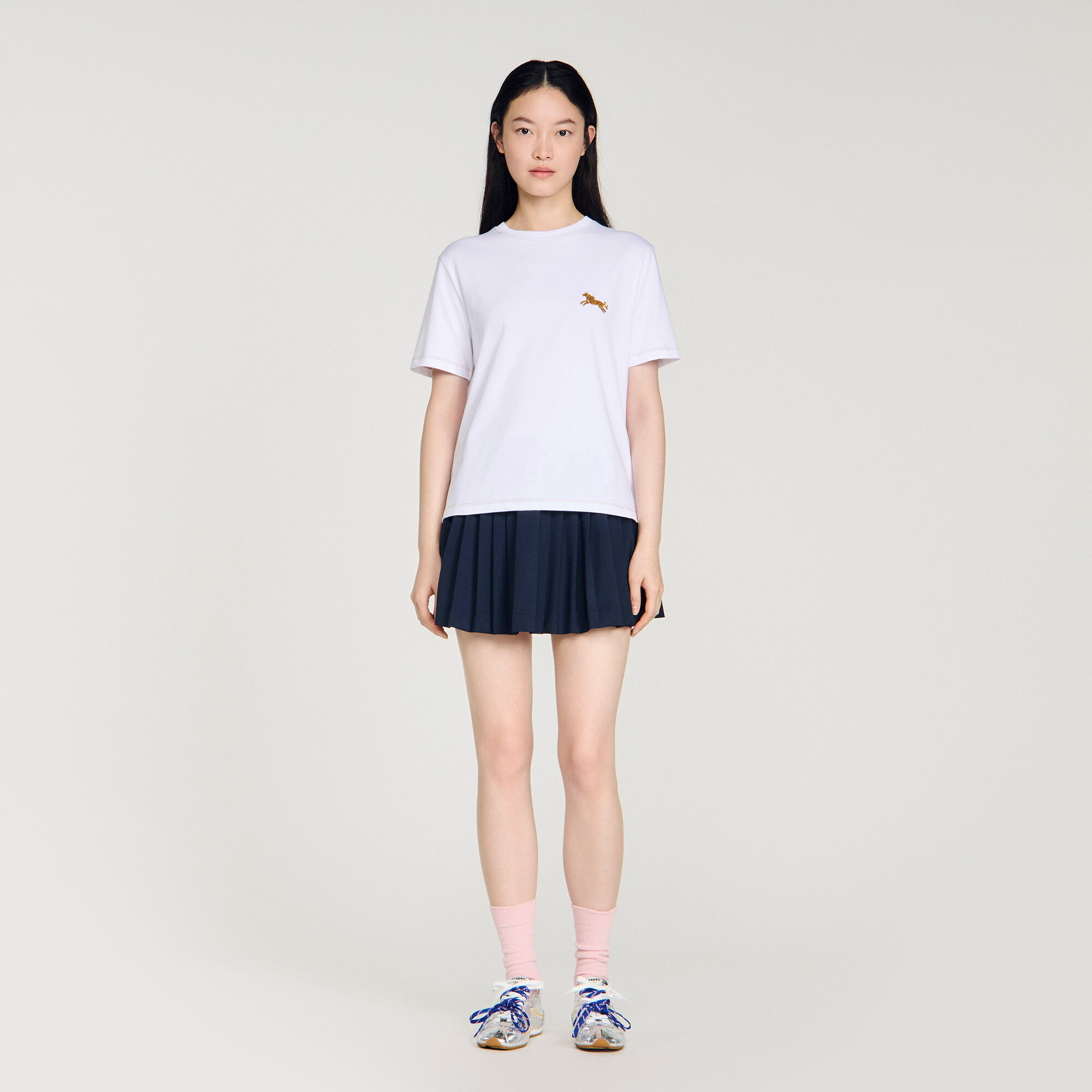 T-shirt in cotone con ricamo di cavallo