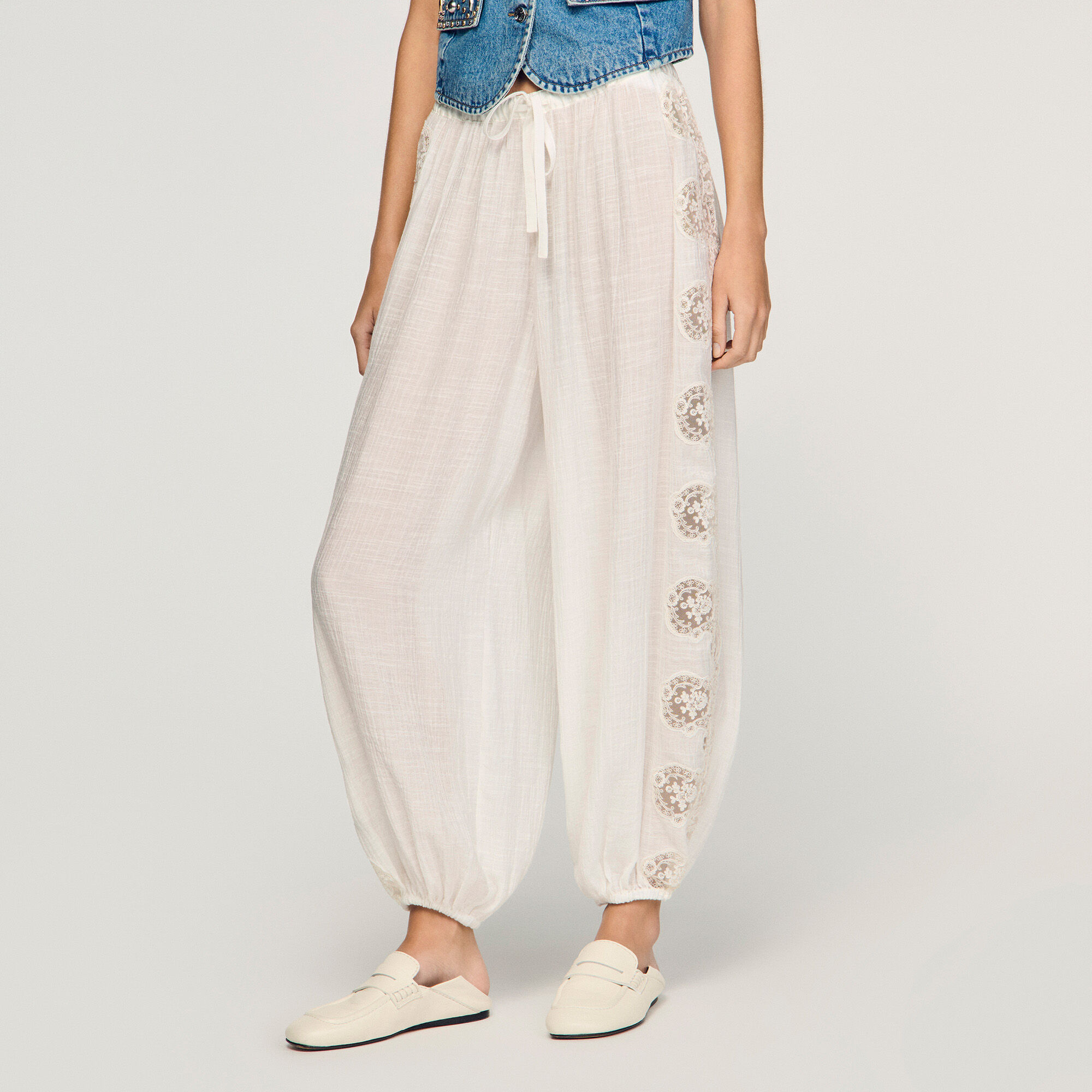 Pantaloni a palloncino con pieghe