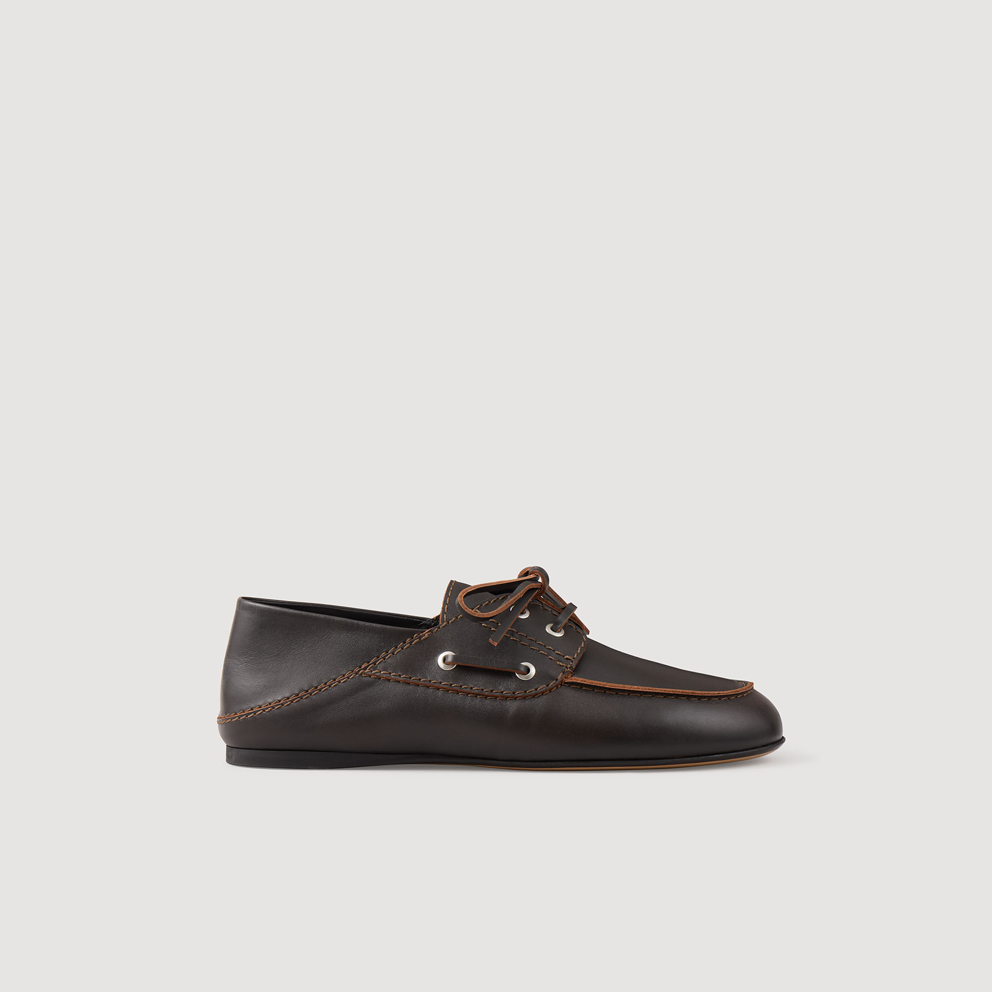 Loafers in pelle stile scarpa da barca