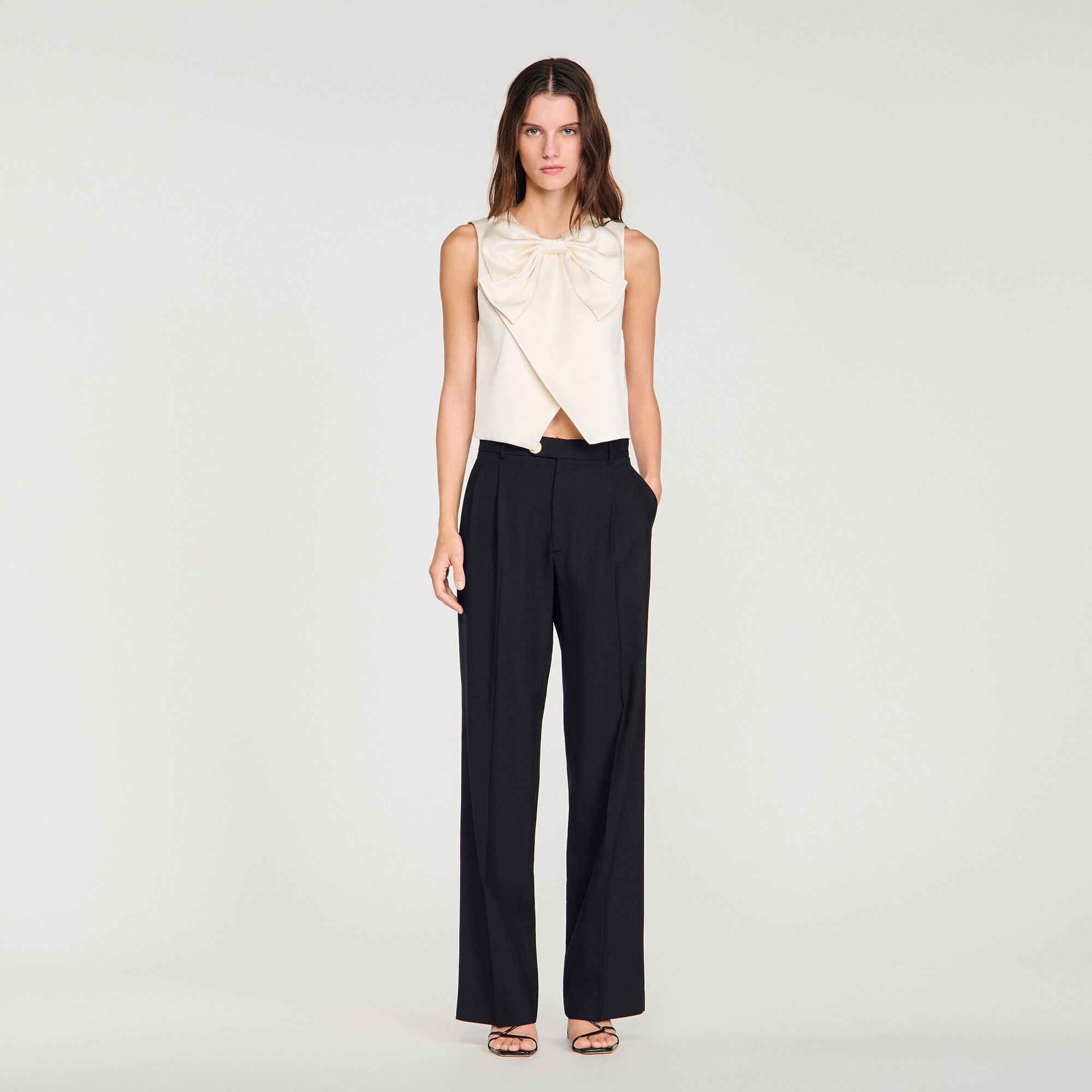 Pantaloni per completo con piega stampata
