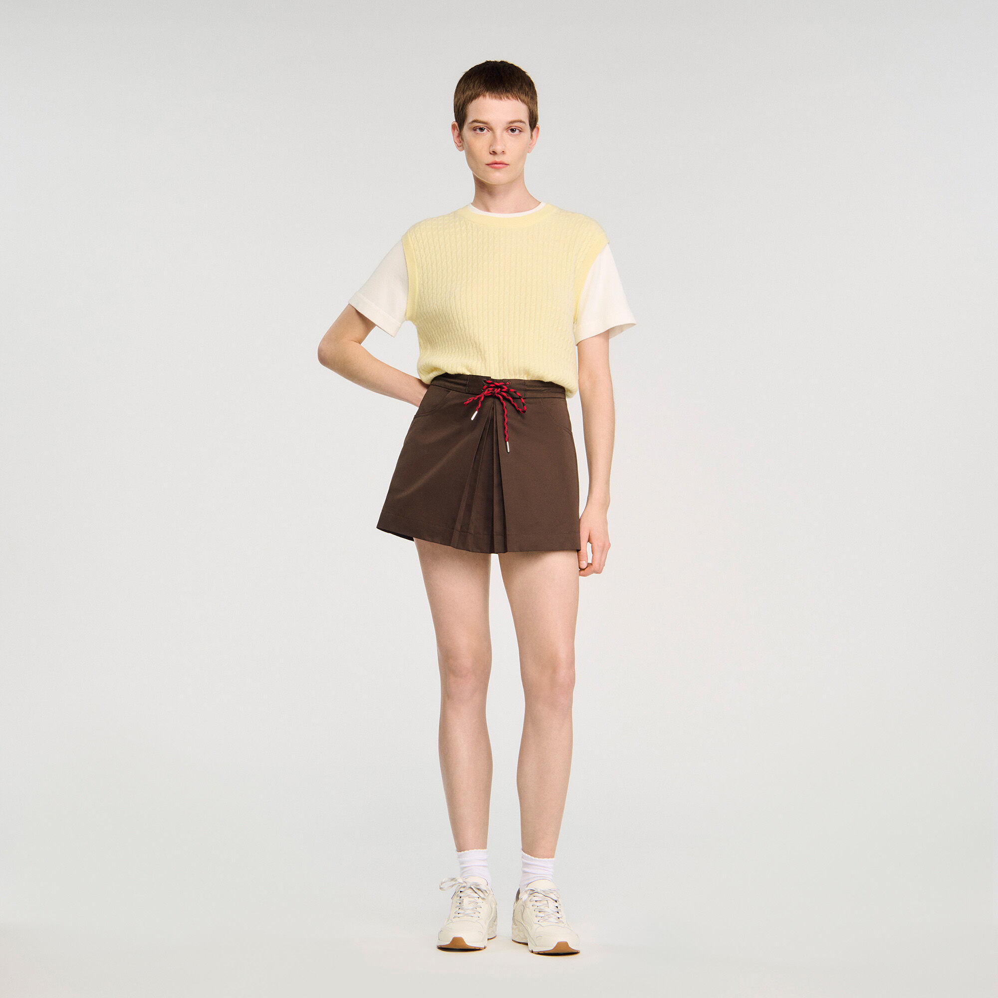 Skort con cordoncino e plissé
