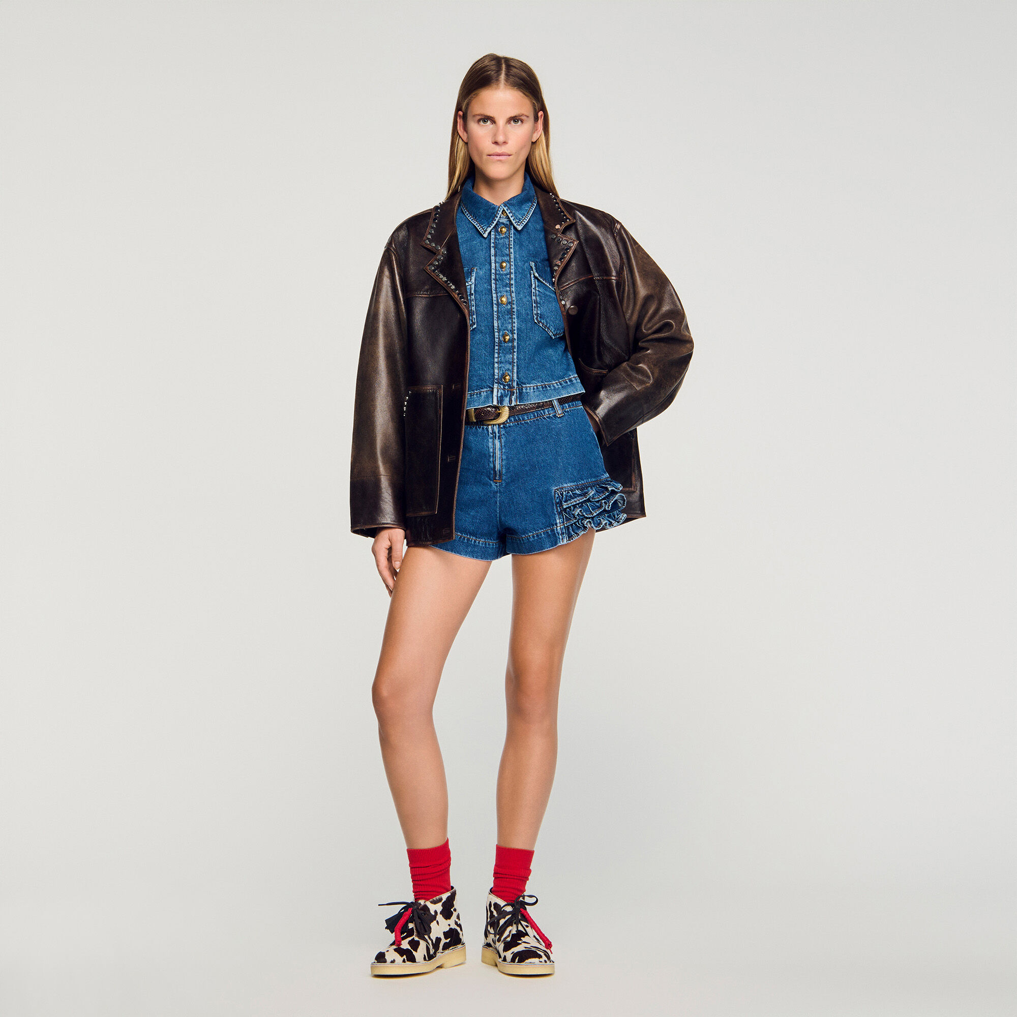 Corti in denim con volant