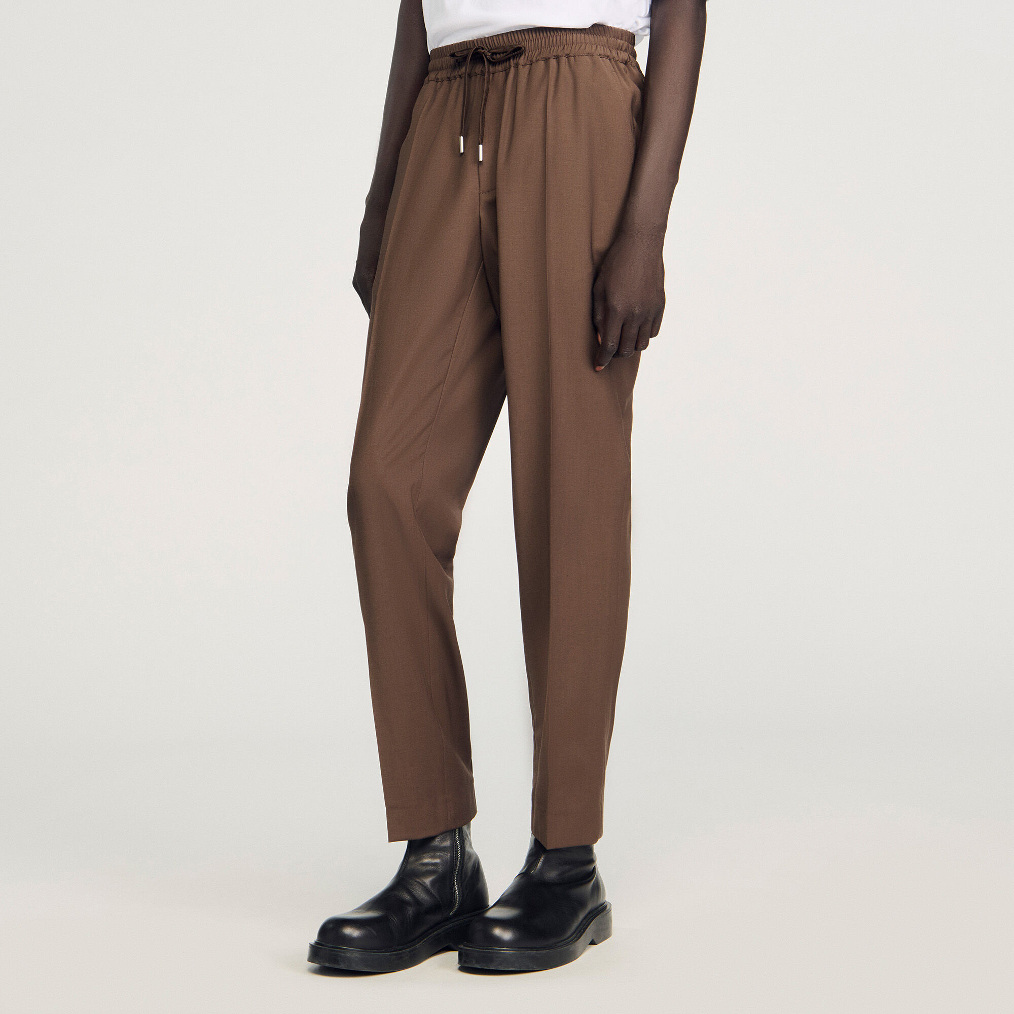 Pantaloni dritti con elastico