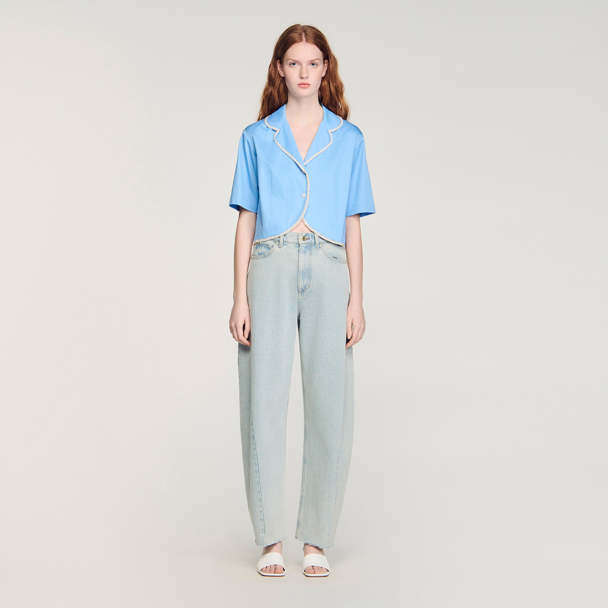 Camicia in cotone con bordi decorati con perline