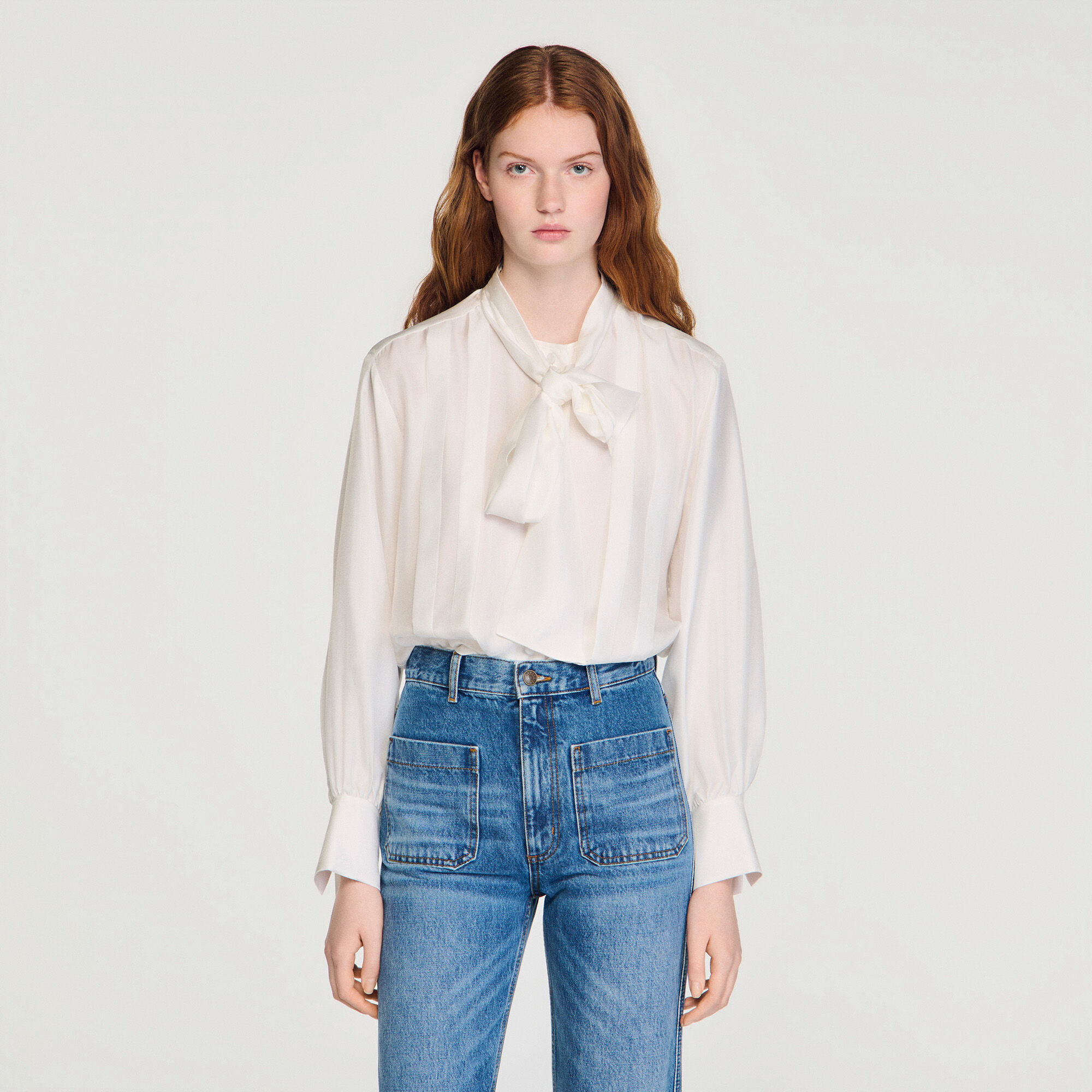 Camicia in seta con lavallière