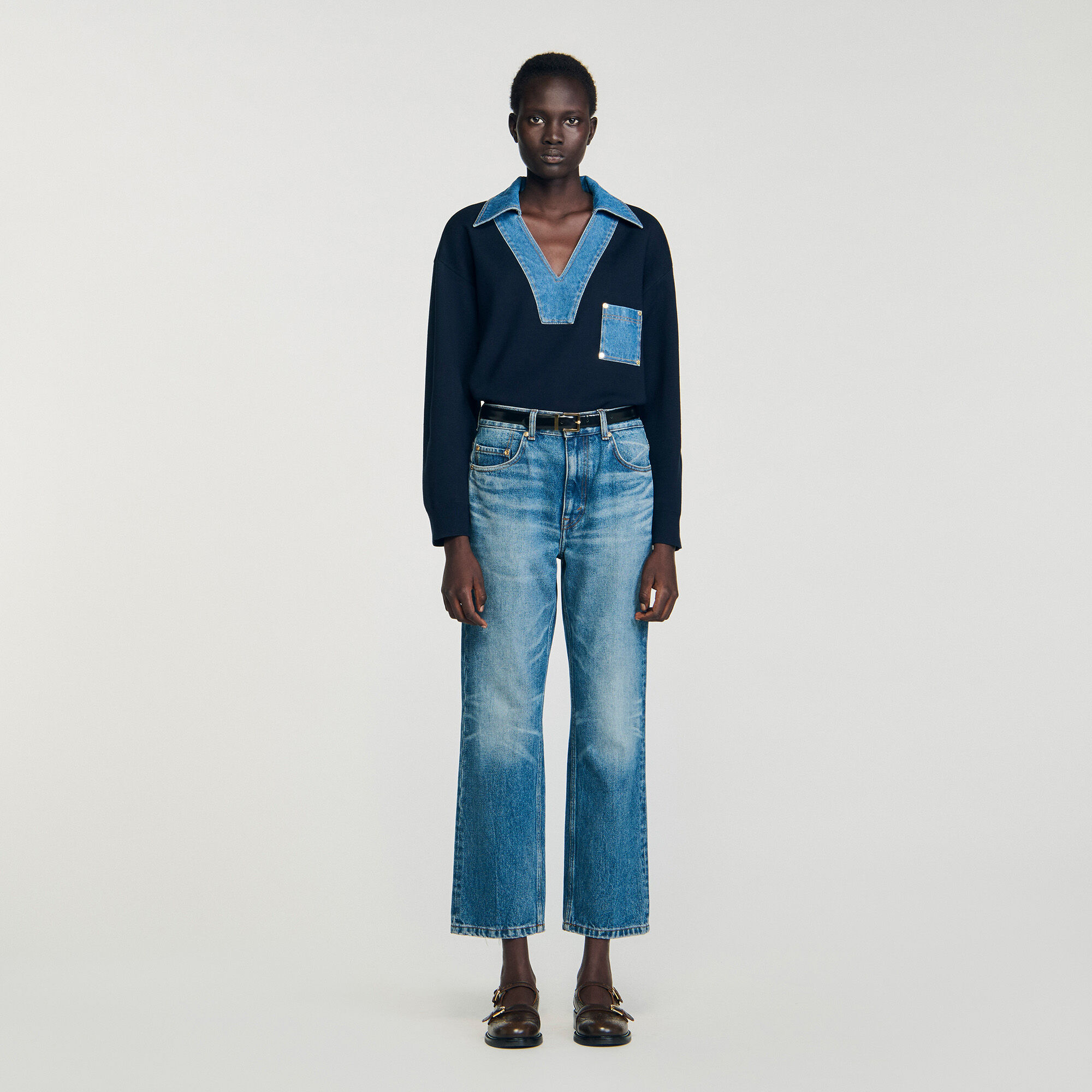 Pullover con dettagli in denim