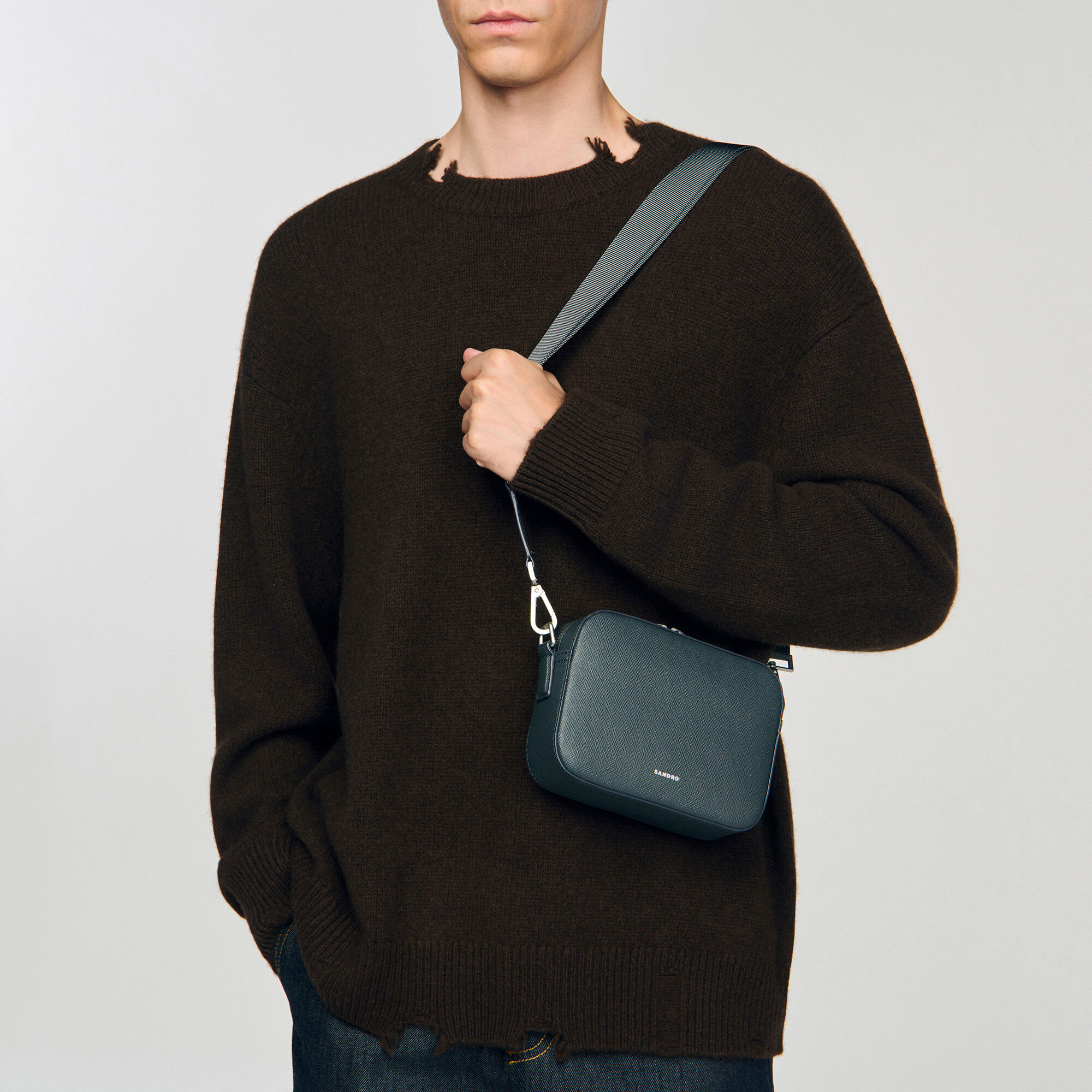 Piccola borsa in pelle rigenerata