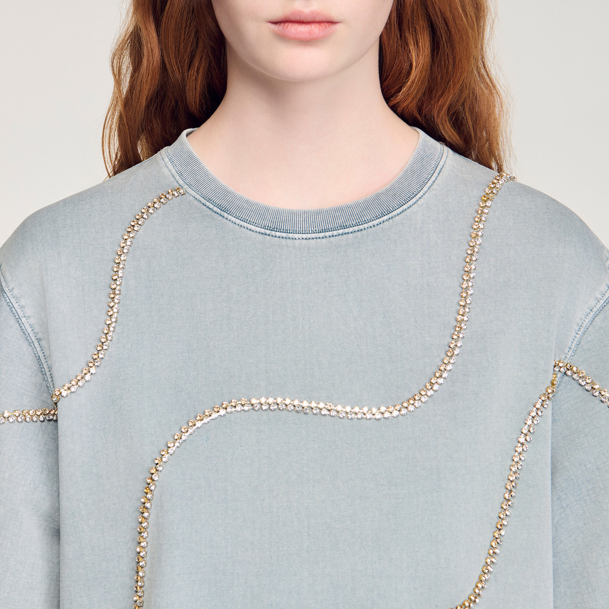 T-shirt con strass
