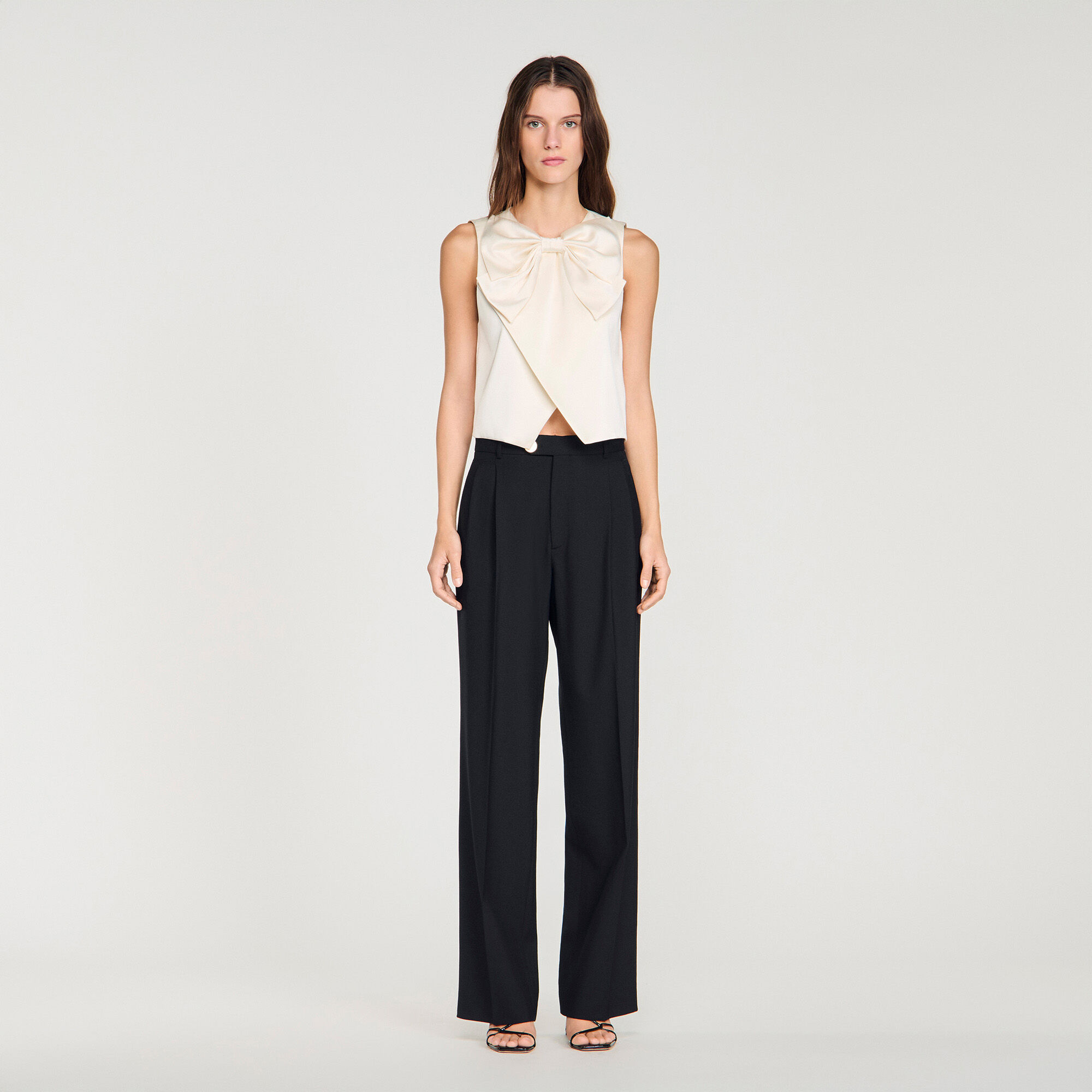 Pantaloni per completo con piega stampata
